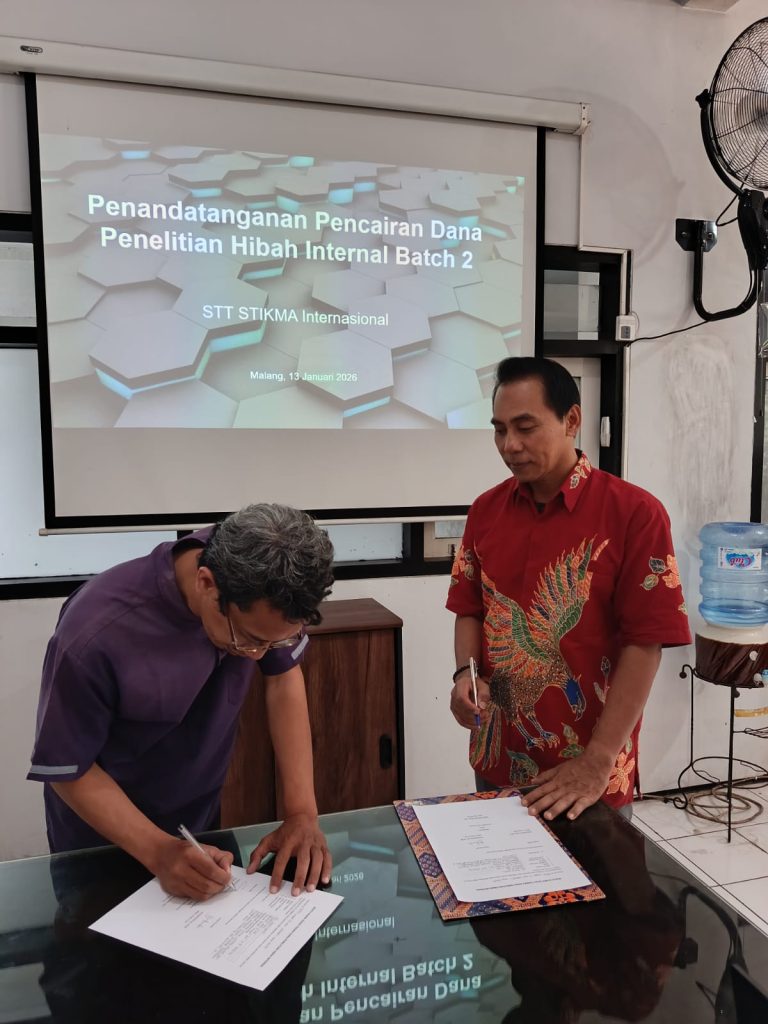Penandatanganan Berita Acara Pencairan Dana Penelitian Hibah Internal Batch 2 Tahun 2025